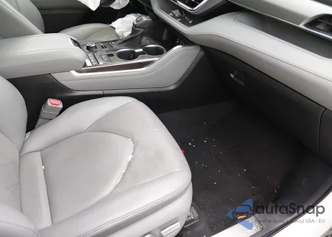 2022 Toyota Highlander Platinum z USA, uszkodzony, nr VIN 5TDFZRBH3NS174284